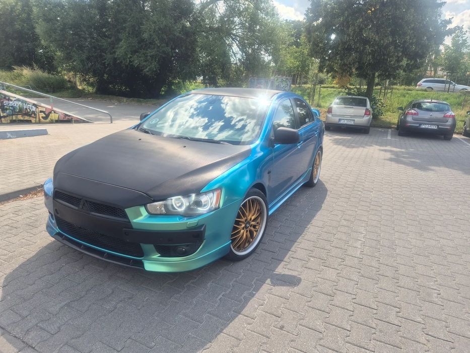 Mitsubishi Lancer Folia Kameleon/Karbon