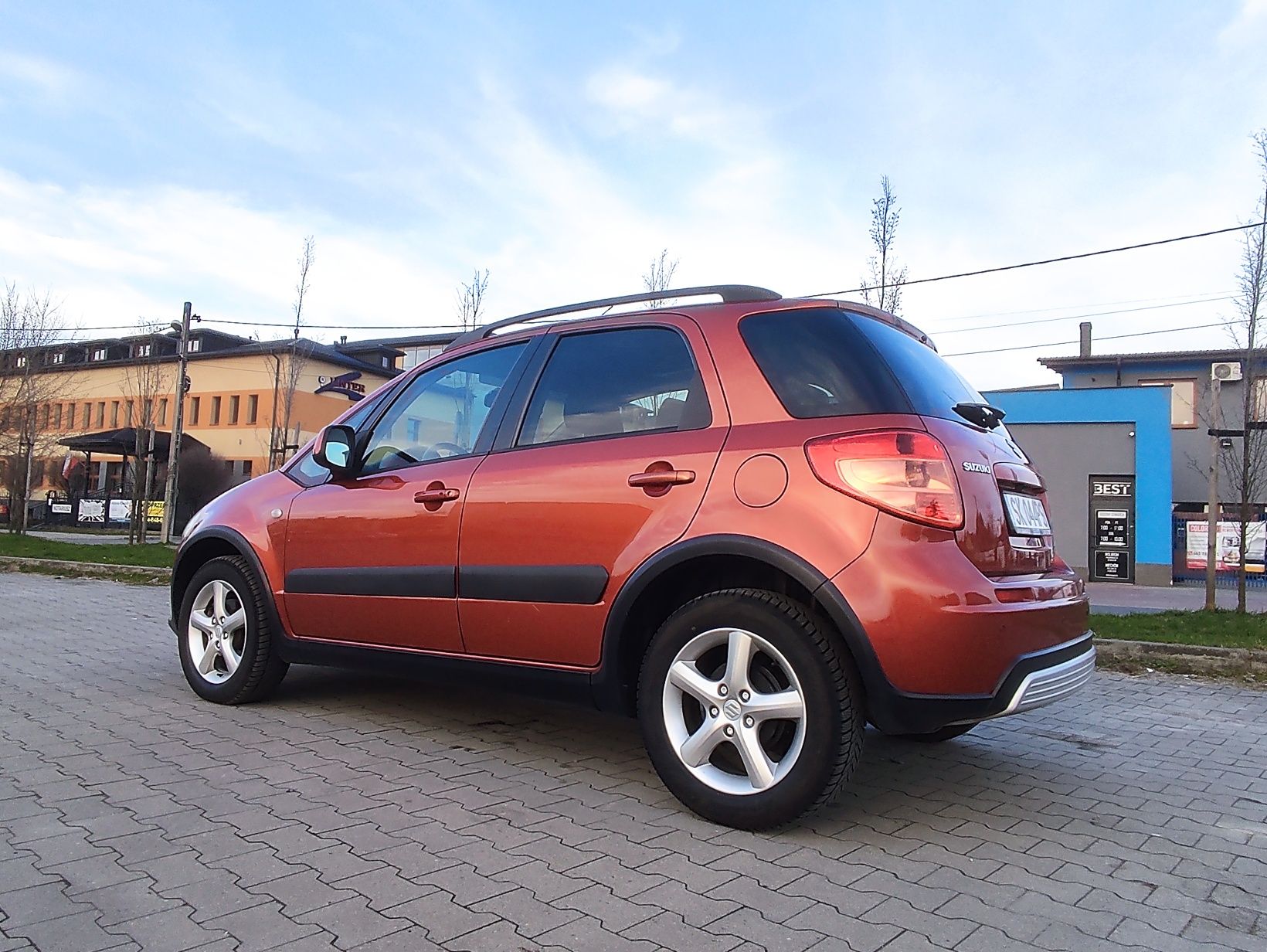 Suzuki SX4 1,6 Salon PL, Napęd 4x4, Przebieg 176 tys.