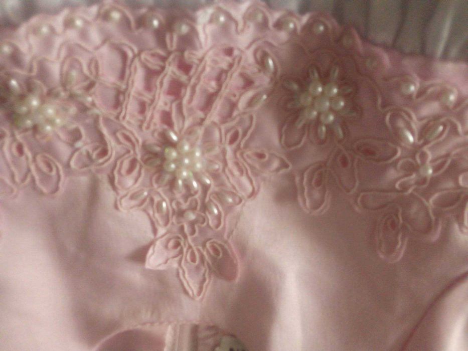 Śliczna sukienka różowo-biała rozm. 6/9m YAN BIN