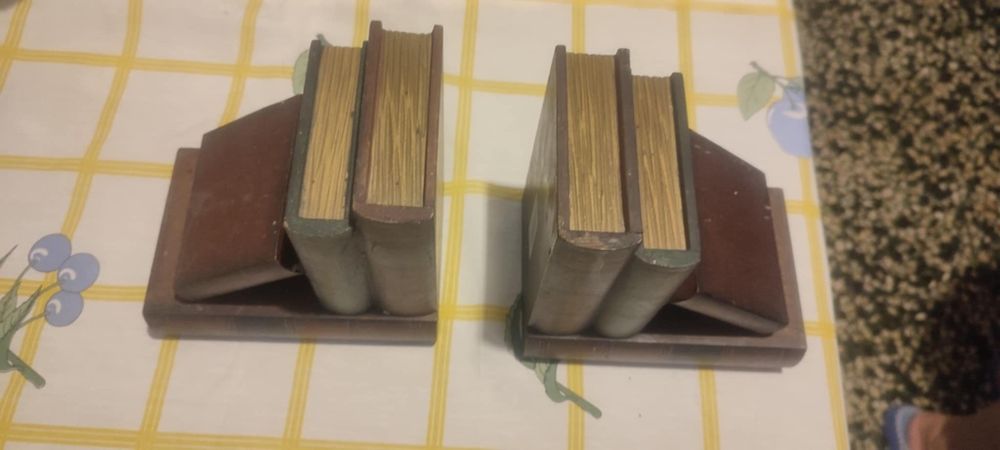2 Suportes para Livros em Madeira - Vintage
