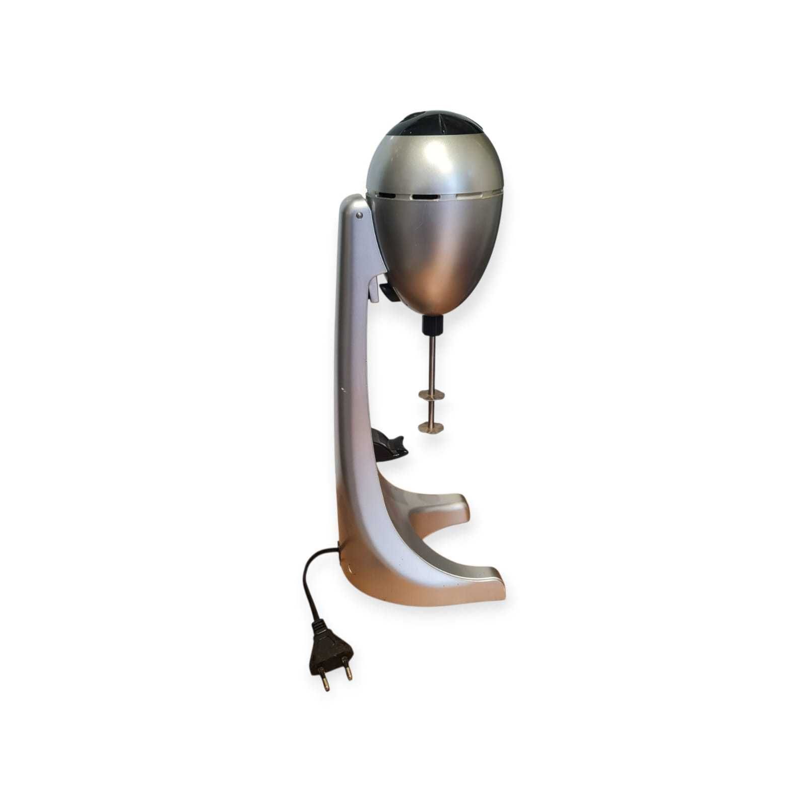 Milkshaker Princess 2052 – Design Retro em Inox com 2 Velocidades