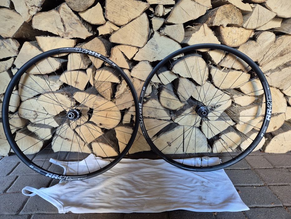 Koła DT Swiss RR 421