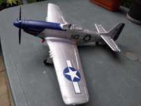 P51 Mustang RC model latający