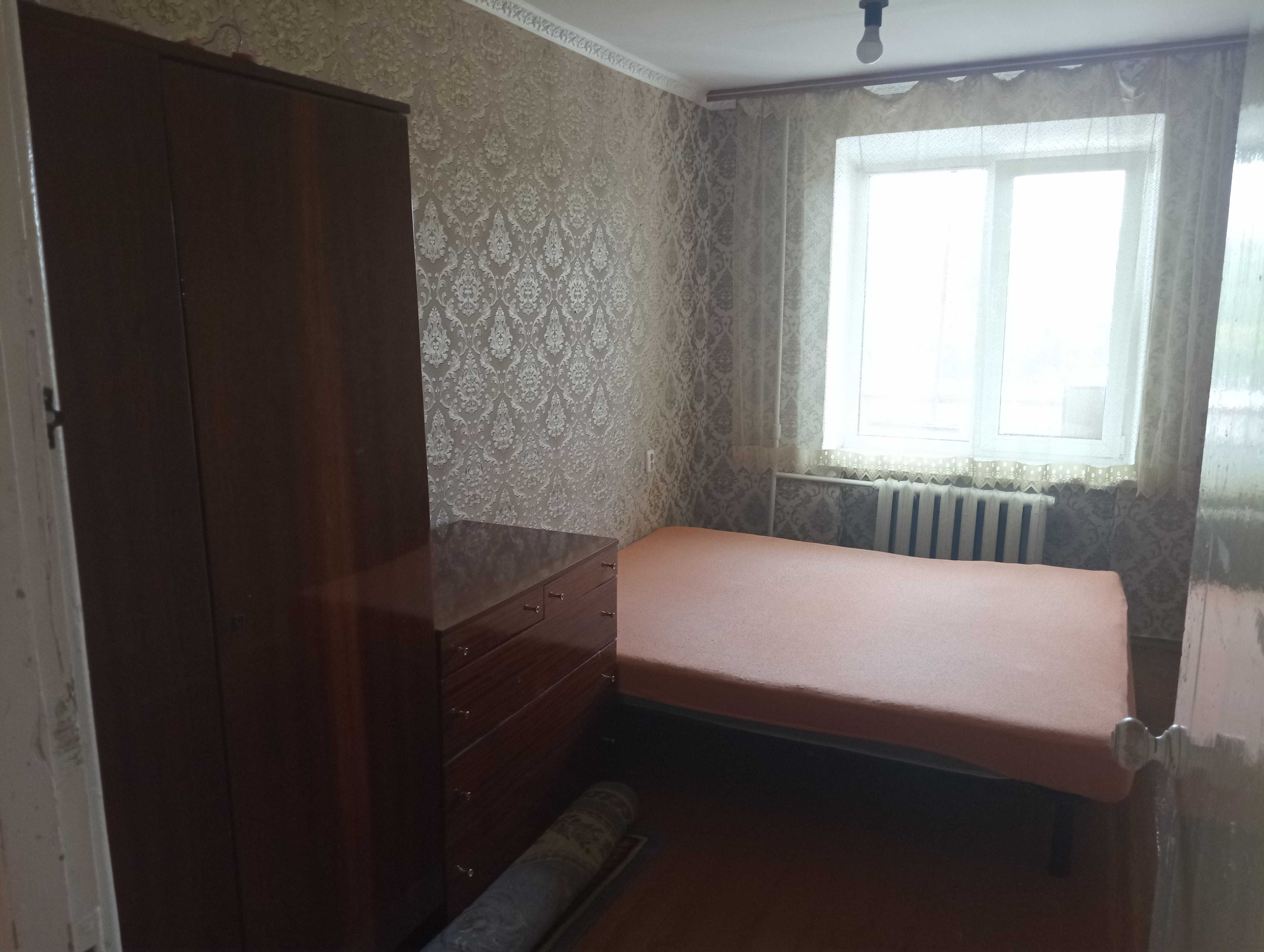 Здам в довгострокову оренду двокімнатну квартиру в центрі