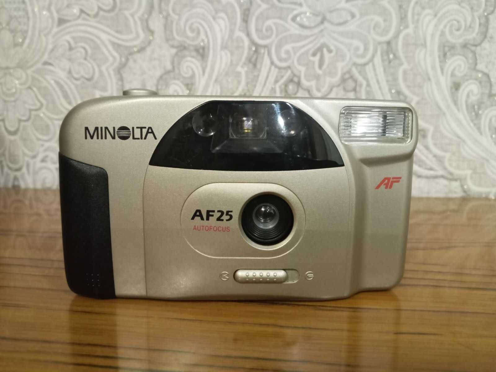 Minolta AF 25 autofocus повністю автоматичний плівковий фотоапарат