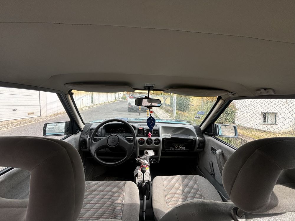 Corsa A swing 1.2