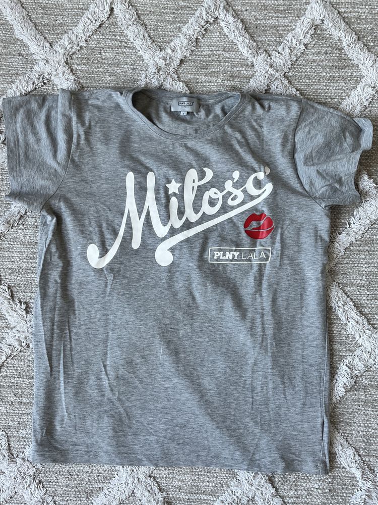 Szary tshirt plny lala miłość