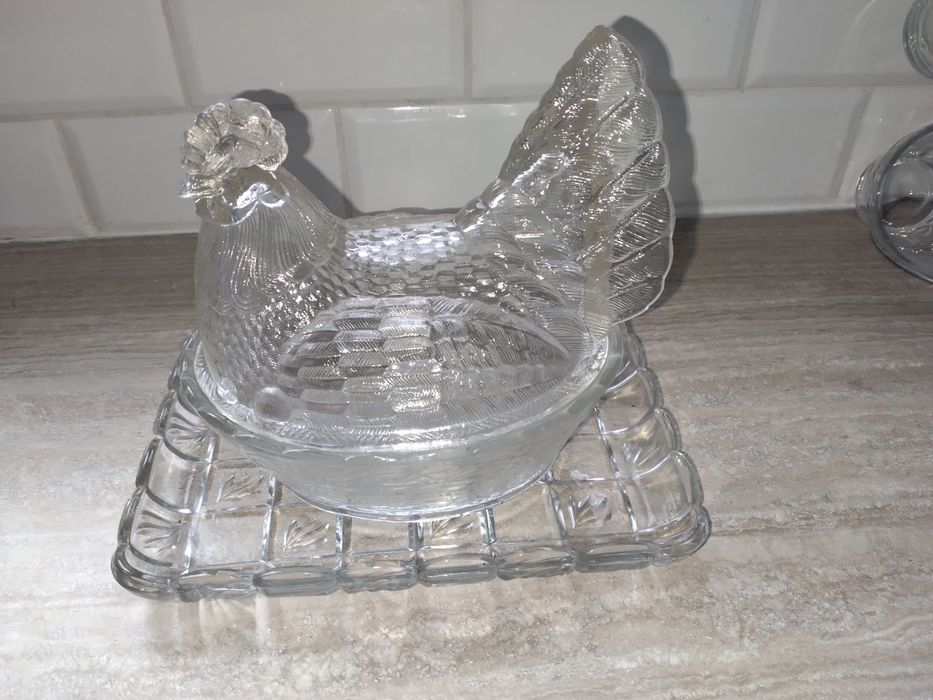 Kryształowa kura xl z PRL z podstawka