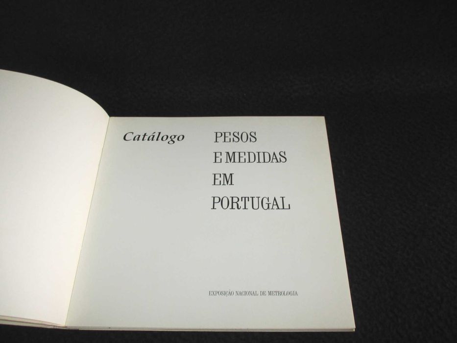 Livro Catálogo Pesos e Medidas em Portugal 1990
