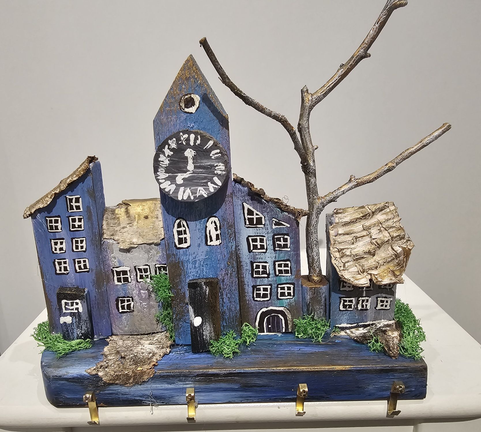 Domki wieszak 26x23x9 Handmade
