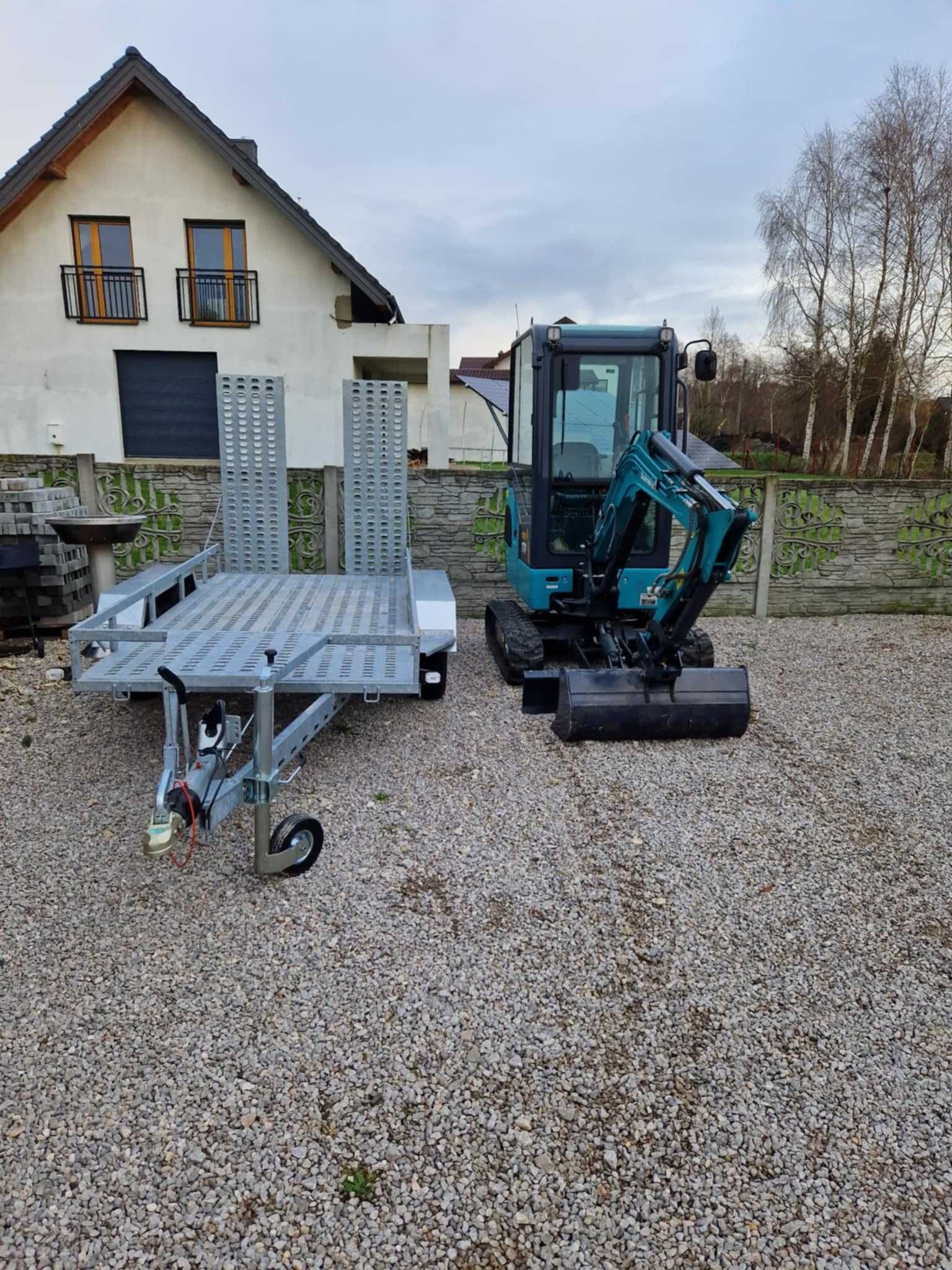 Wynajem Minikoparki 1,8T