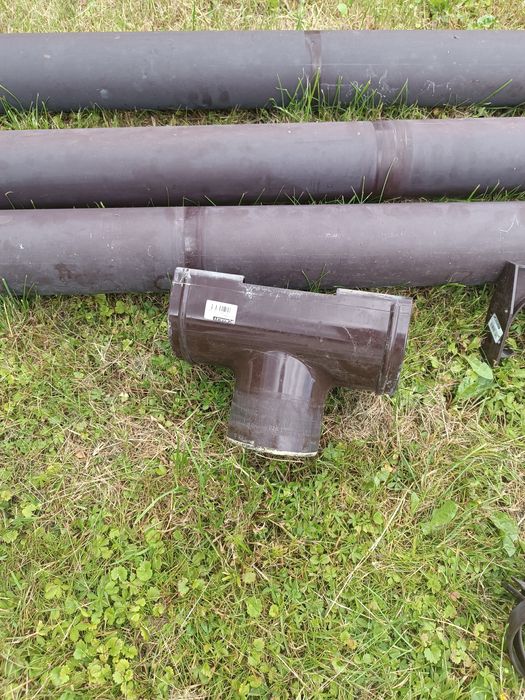 Rura spustowa 100 , brązowa