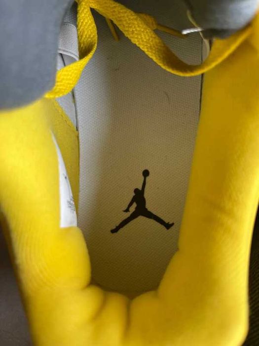 Jordan_4_Retro_Yellow_Lightning Biegania / Roz.41