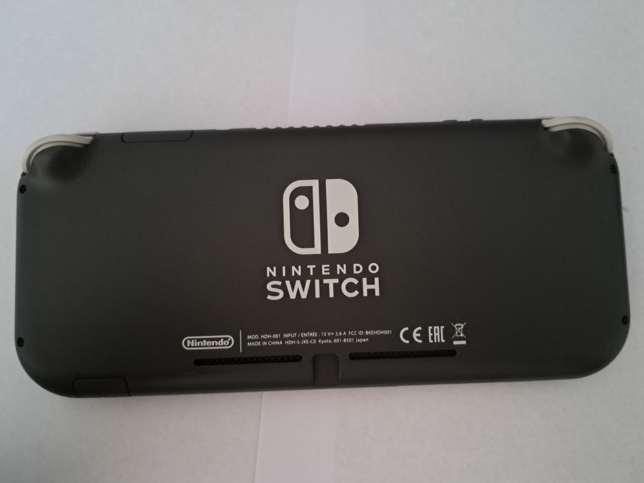 Nintwndo swich lite