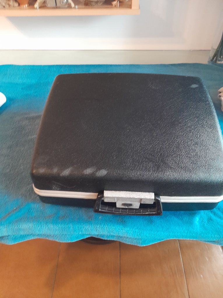 Máquina de escrever portuguesa