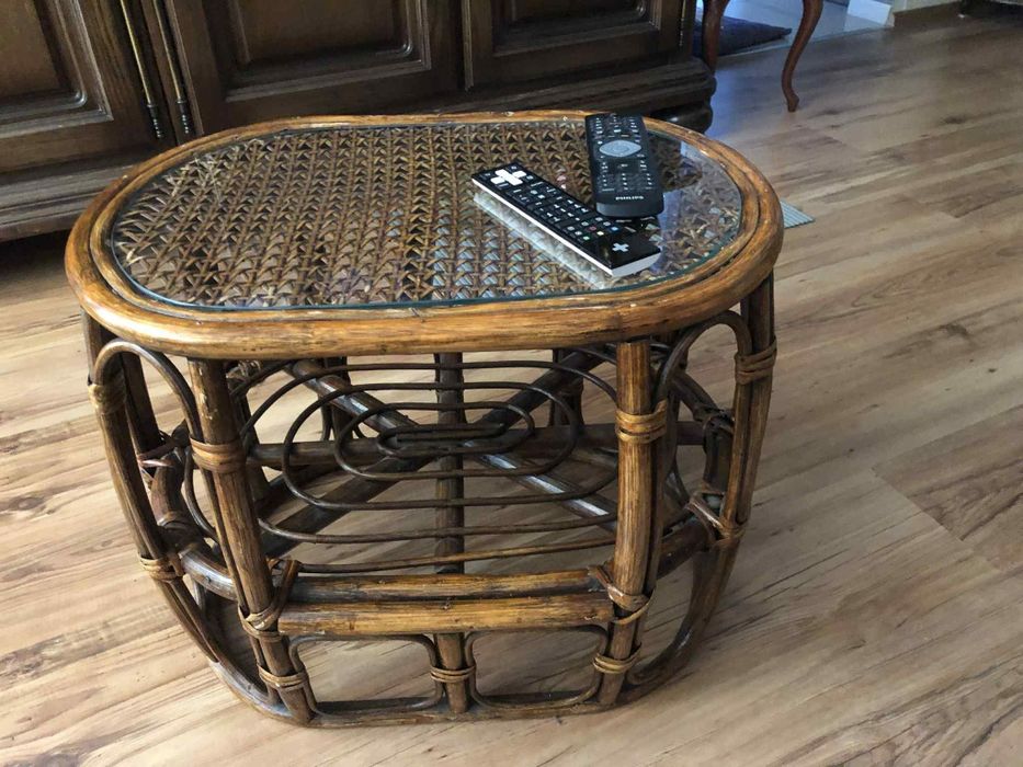 Stolik szklany  idealny stan