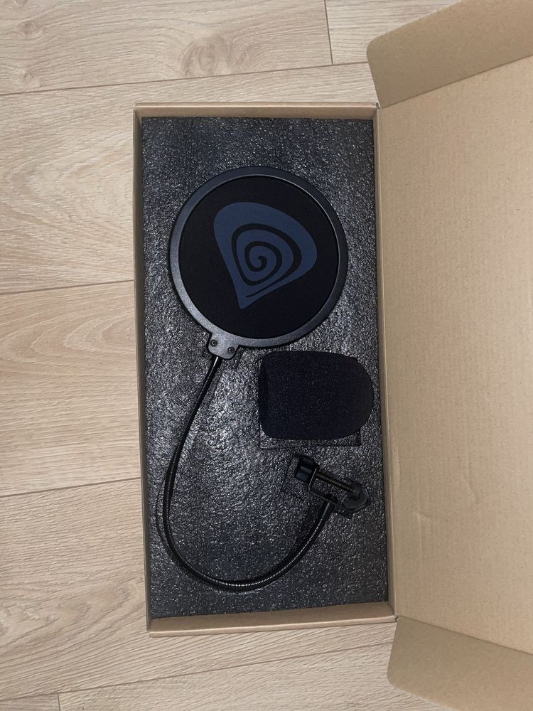 Mikrofon studyjny genesis radium 300 xlr