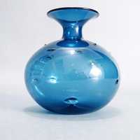 vintage lata 60/70 piękny ręcznie dmcuhany szklany wazonik
