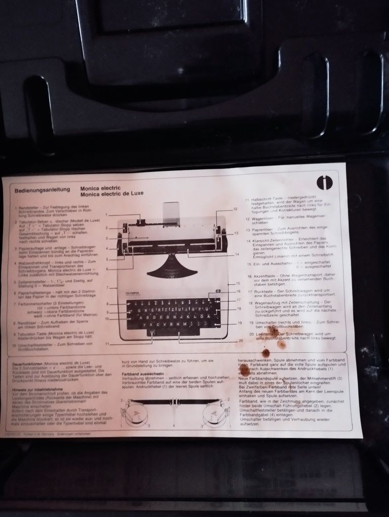 Maszyna do pisania olipia jak nowa elektryczna taśma do wymiany
