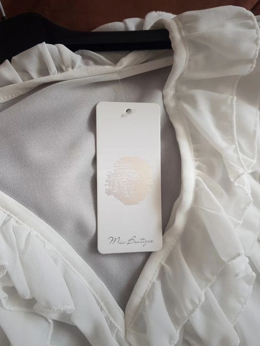 Camisa branca de senhora