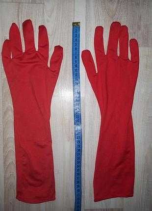 Красные карнавальные перчатки