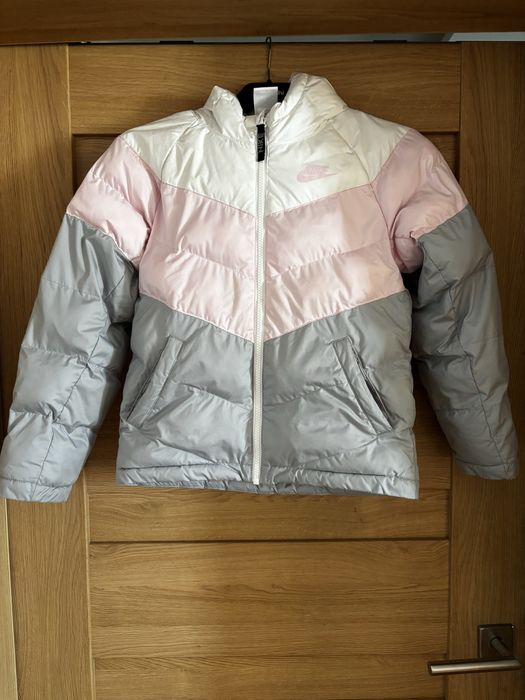 Kurtka zimowa Nike 128-137 cm