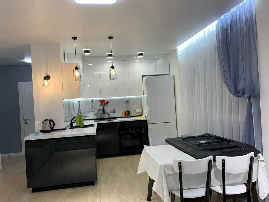 Французький квартал 2 Видова 3к=80м² Предславинська, 55а / Маккейна