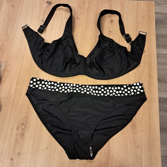 50 90E Nowy strój kąpielowy bonprix