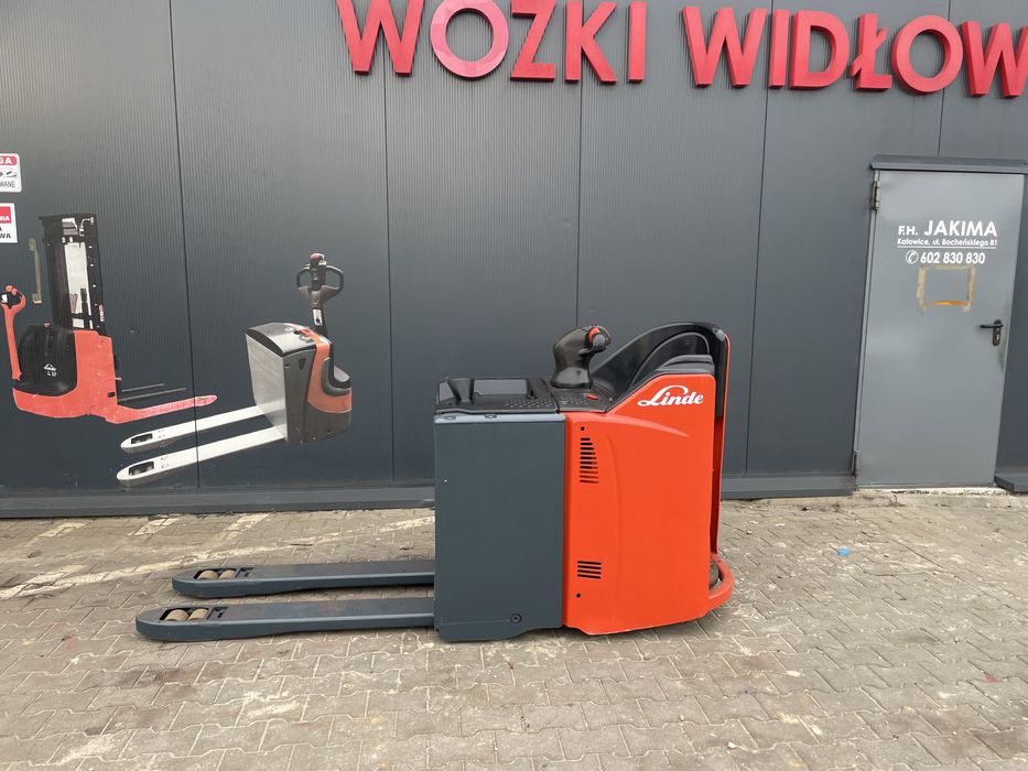 Paleciak elektryczny Linde T 20 Sp Rydwan 2000 kg