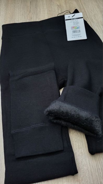 Безшовні лосини в рубчик на хутрі