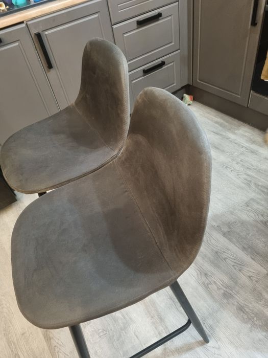 Krzesla barowe Zakomo antracytowe. Cena za dwie sztuki! Okazja!