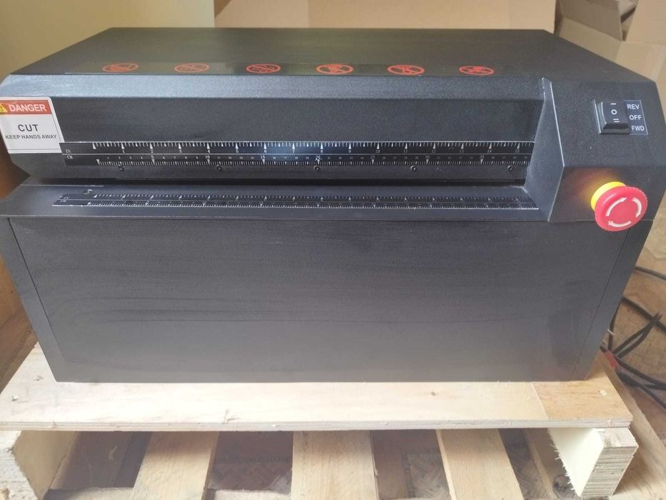 Nacinarka do kartonów CA-400 + gratis