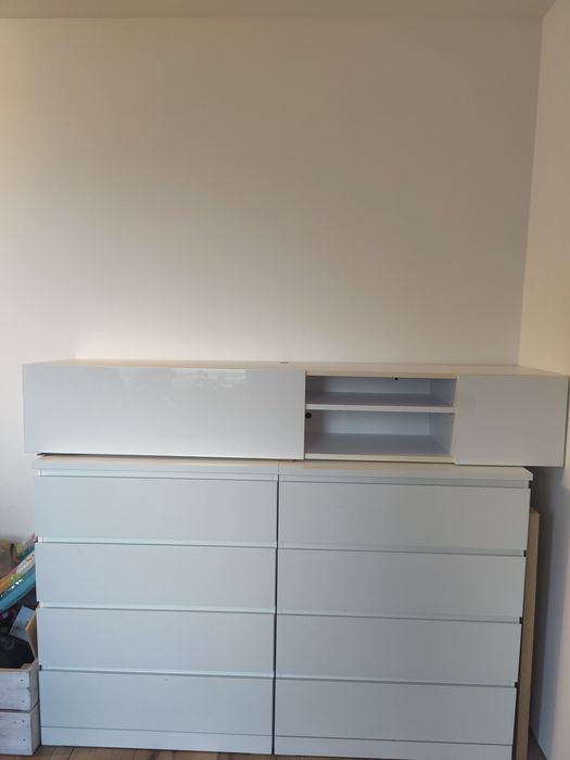 Szafka rtv pod telewizor