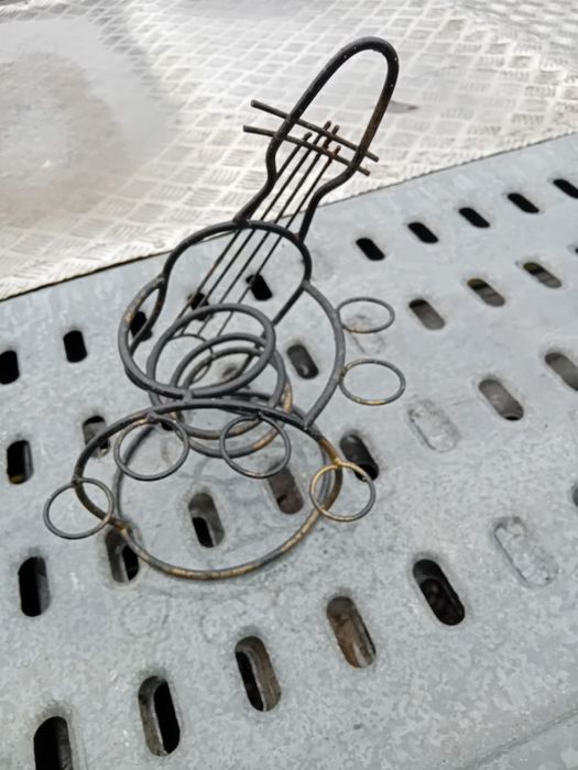 Stary Uchwyt, ozdobnik na butelke