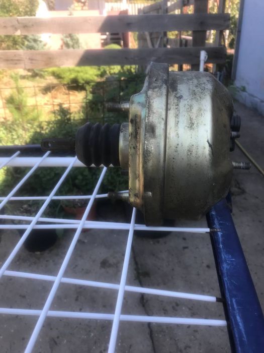 Вакумуный уселитель тормозов на ваз 2101-2107