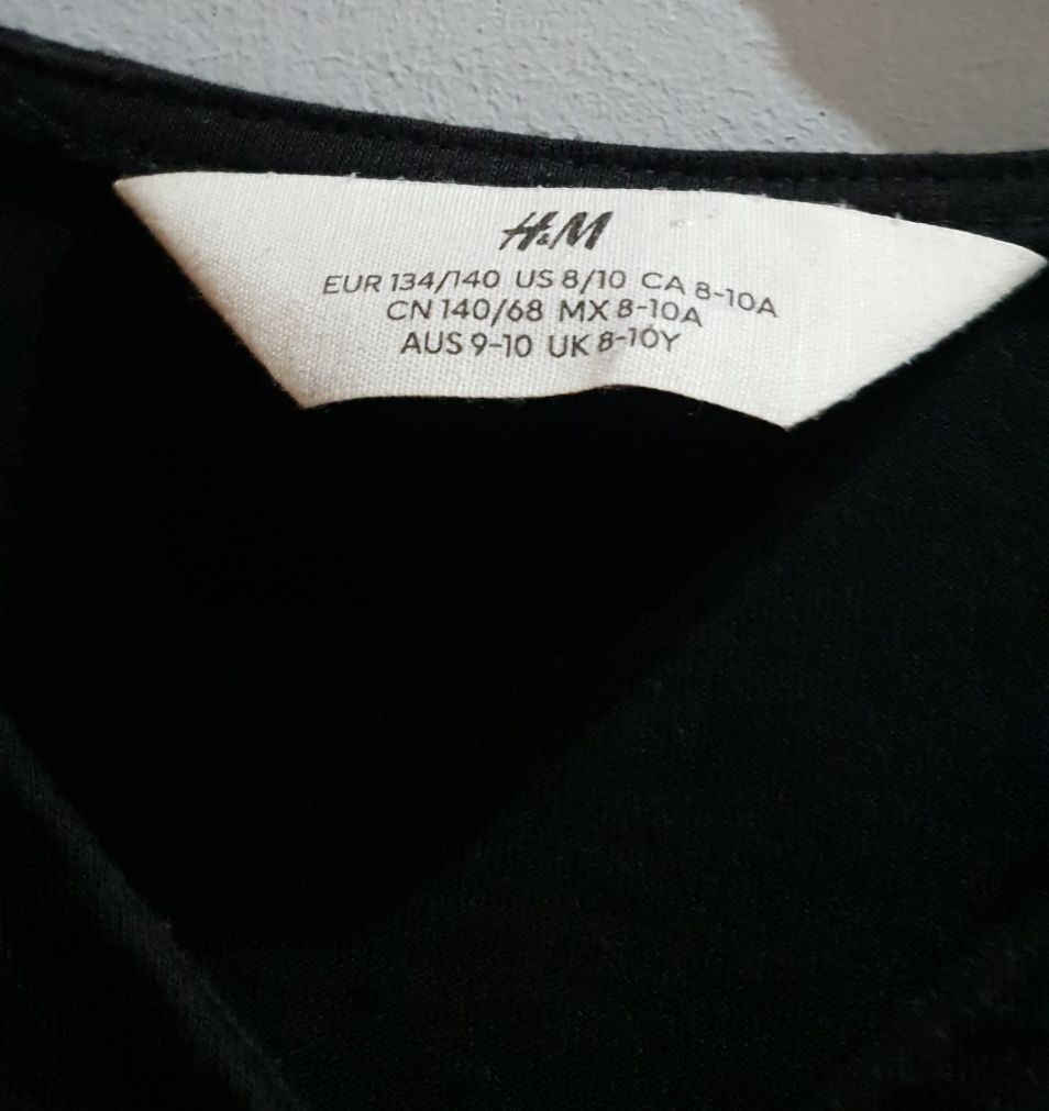 Top czarny H&M 134/140 cm bluzka flamingi