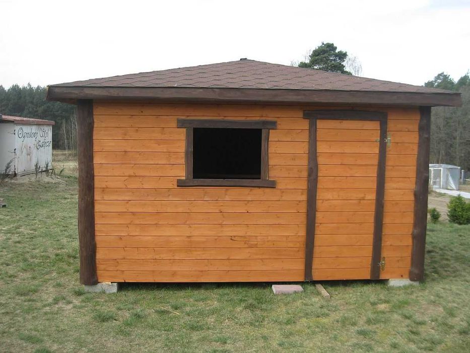 domek z drewna drewniany drewutnia ogrodowa drewutnie ogrodowe szopa