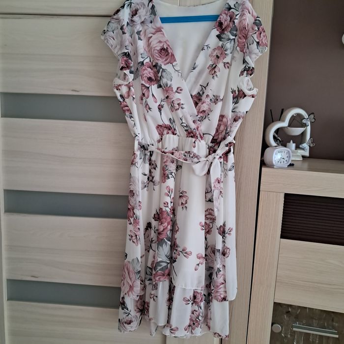 Letnia sukienka 40L