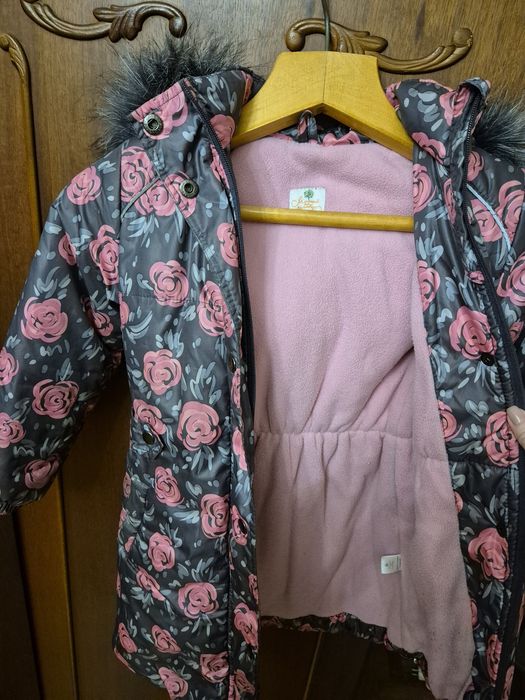 Куртка зимова на дівчинку 7-8р