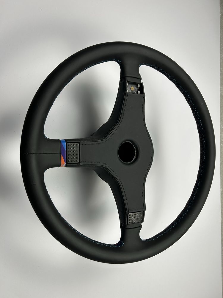 Kierownica BMW E24 e30 mTech1 m3 M6 Mpower