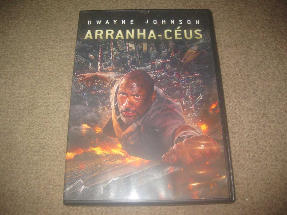 DVD "Arranha-Céus" com Dwayne Johnson