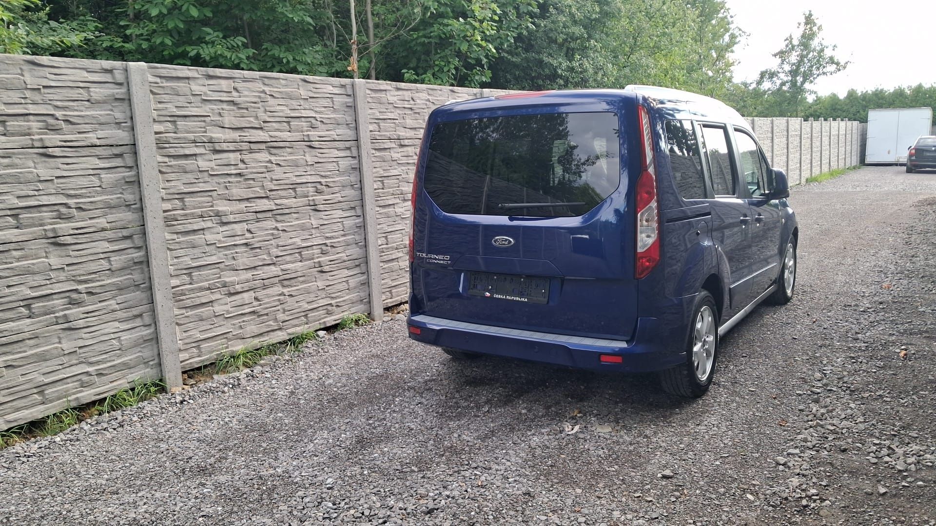 Ford tourneo connect 1.5 tdci 120km
