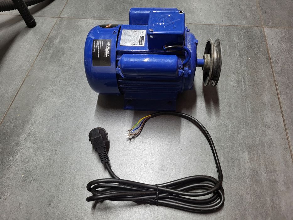 Silnik  elektryczny  220v 1.1kw