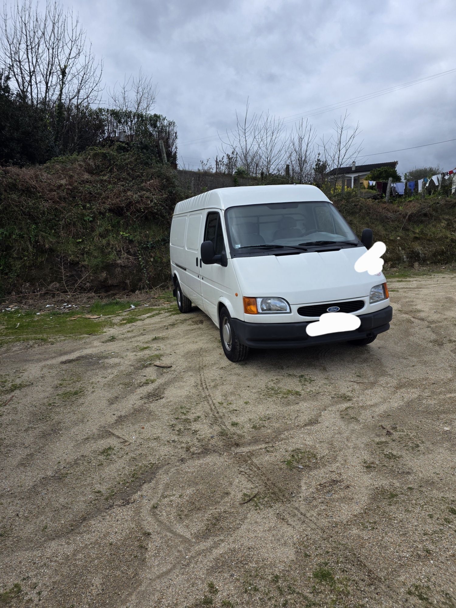 Vendo Ford Transit 190 2.5