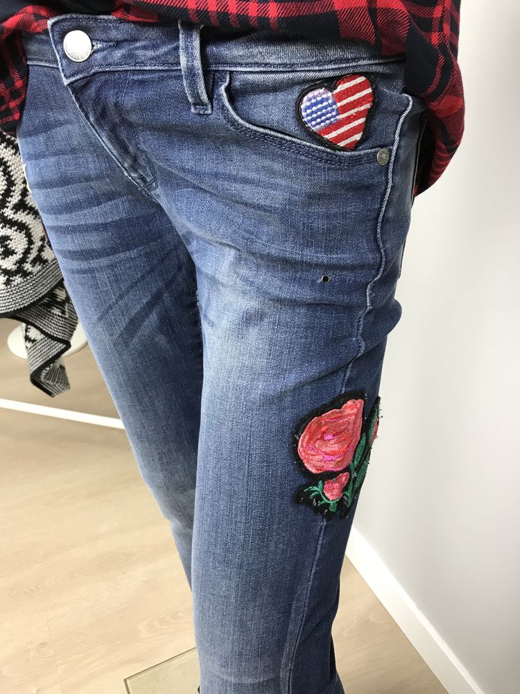 Nowe jeansy, spodnie skinny Guess r.25 s