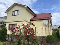 Продам цегляний будинок з ремонтом по вулиці Вінницька