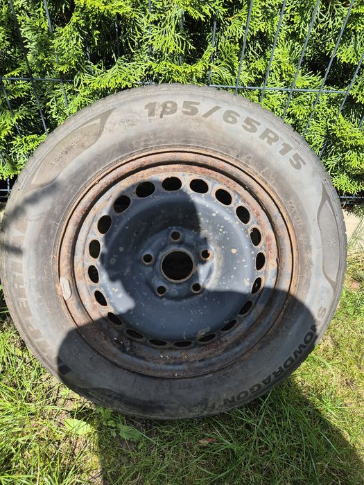 Opony zima 195/65 R15