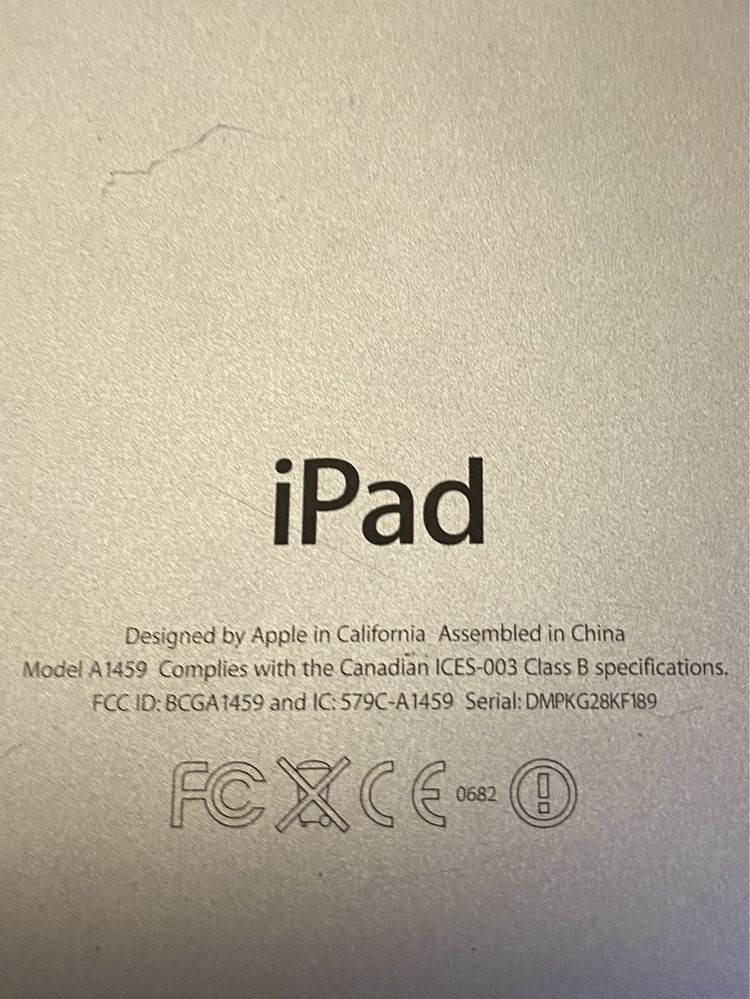 iPad 4 a1459 / на відновлення! D636