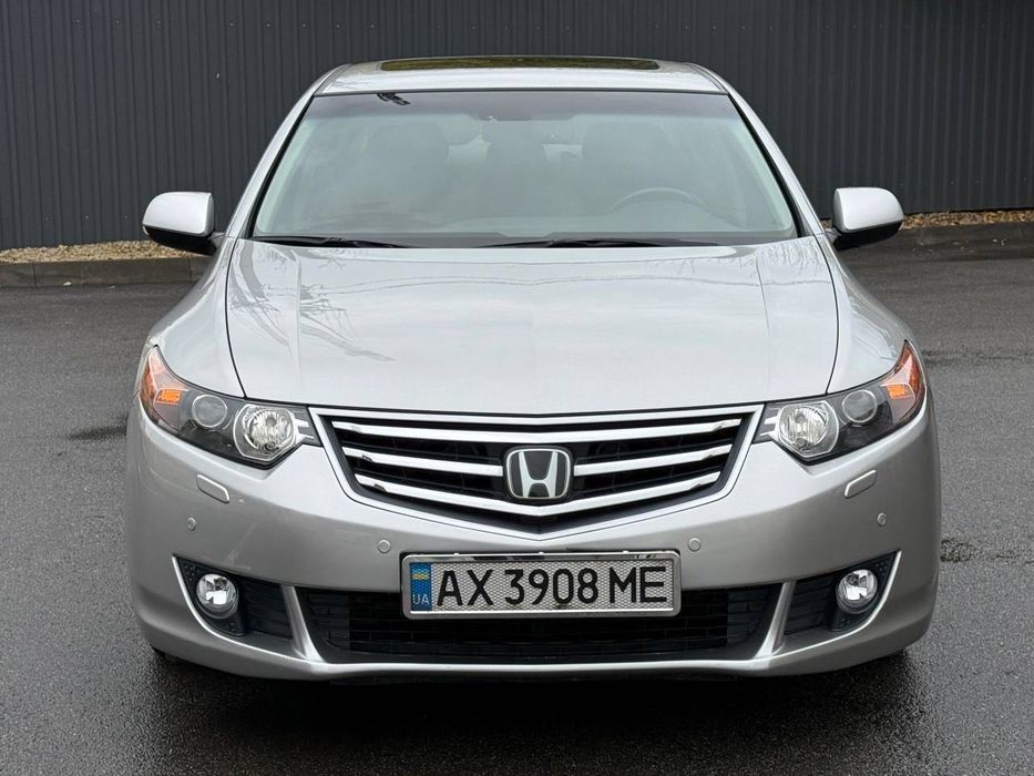 Продам Honda Accord 2008г 47 тыс км автомат