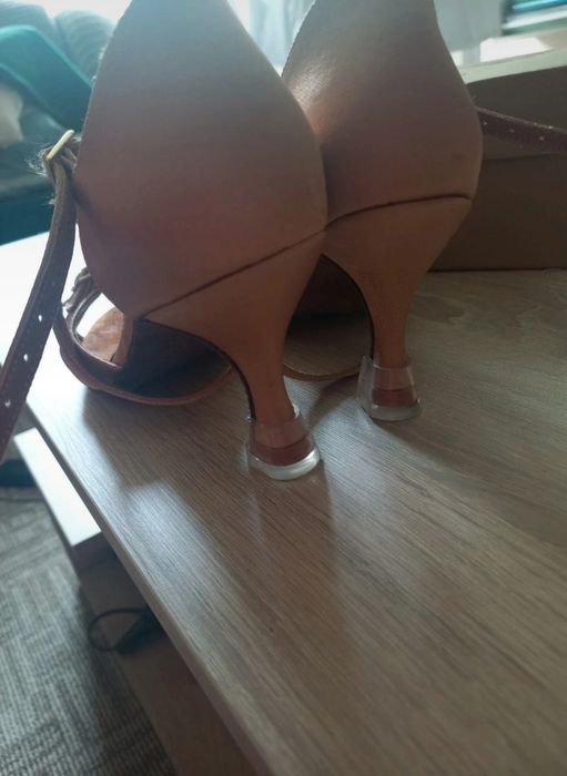 Buty taneczne Kozdra rozmiar 36 (pasuje na standardowe 38)